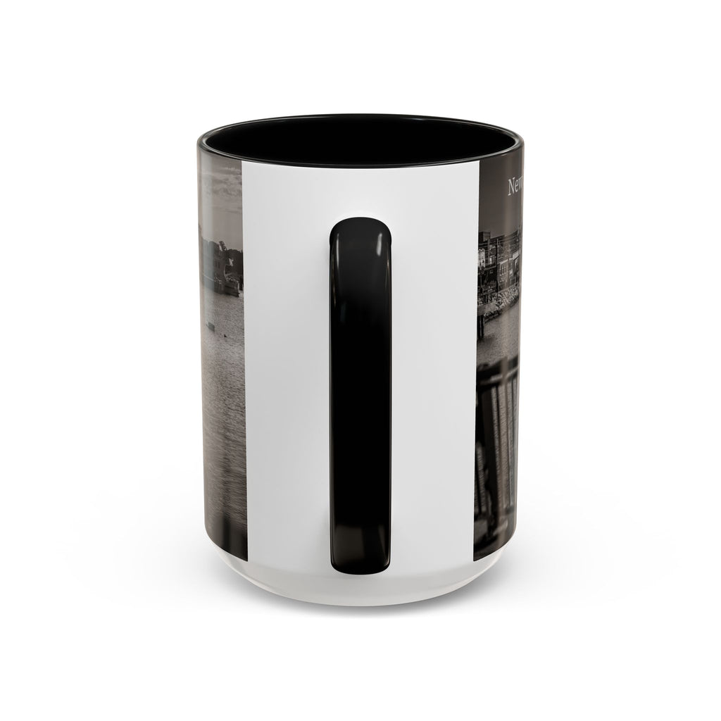 New London Thames River Photo Accent Coffee Mug – Black & White Waterfront Scene (11/15 oz)