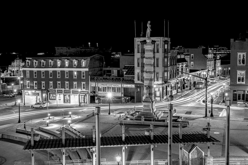 Parade Plaza New London Connecticut Long Exposure Nightscape Coffee Mug — Black & White City Photo Accent Mug (11/15oz)