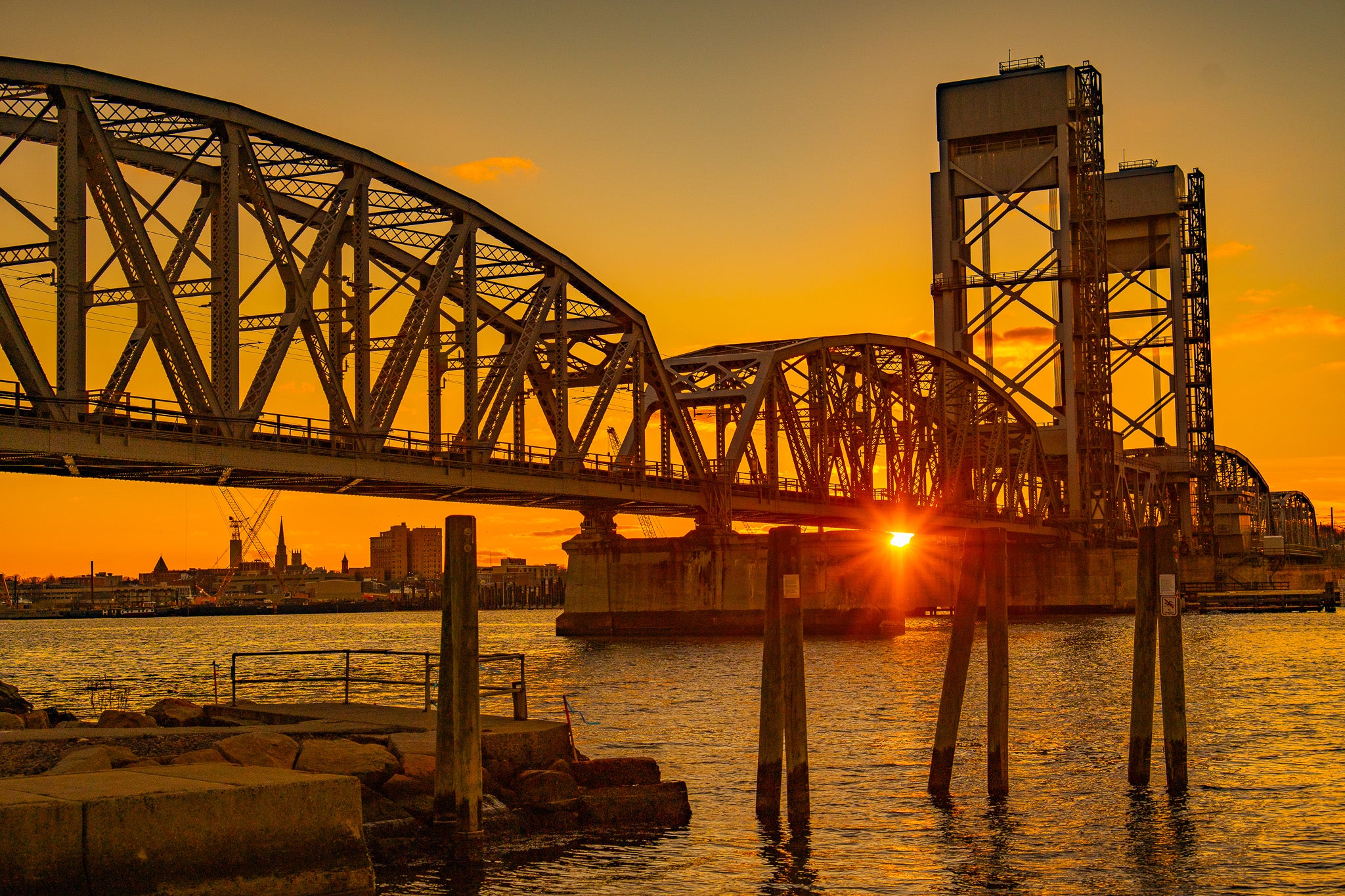 Gold Star Memorial Bridge - New London Sunset Accent Coffee Mug — Scenic Waterfront Sunrise Ceramic Mug (11/15oz)
